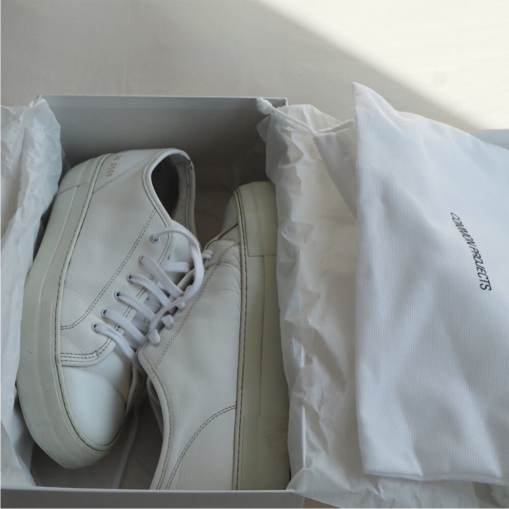 Common Projects Tournament Low in White - Picture 7 of 12
